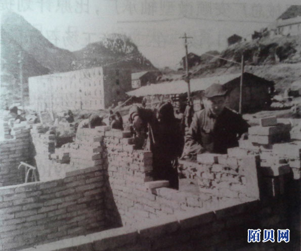 建设中的虹山轴承厂（贵州安顺）