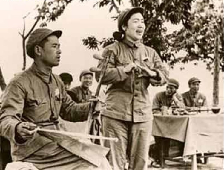 常香玉为军人演出