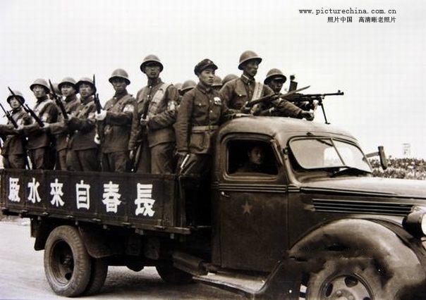 广州开展镇反运动大会现场 18