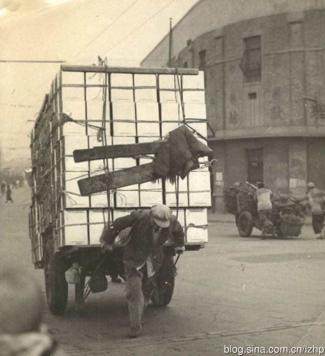 Street shipping Shanghai 1956