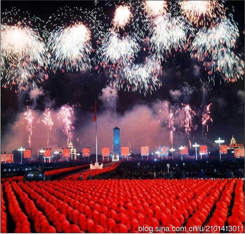 1966年10月1日国庆节焰火。