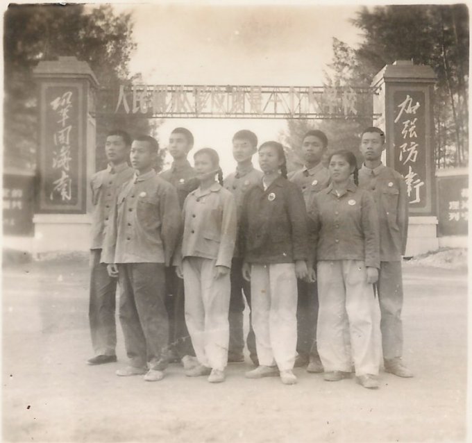 159_51394_8d7b68a67e6e2e2