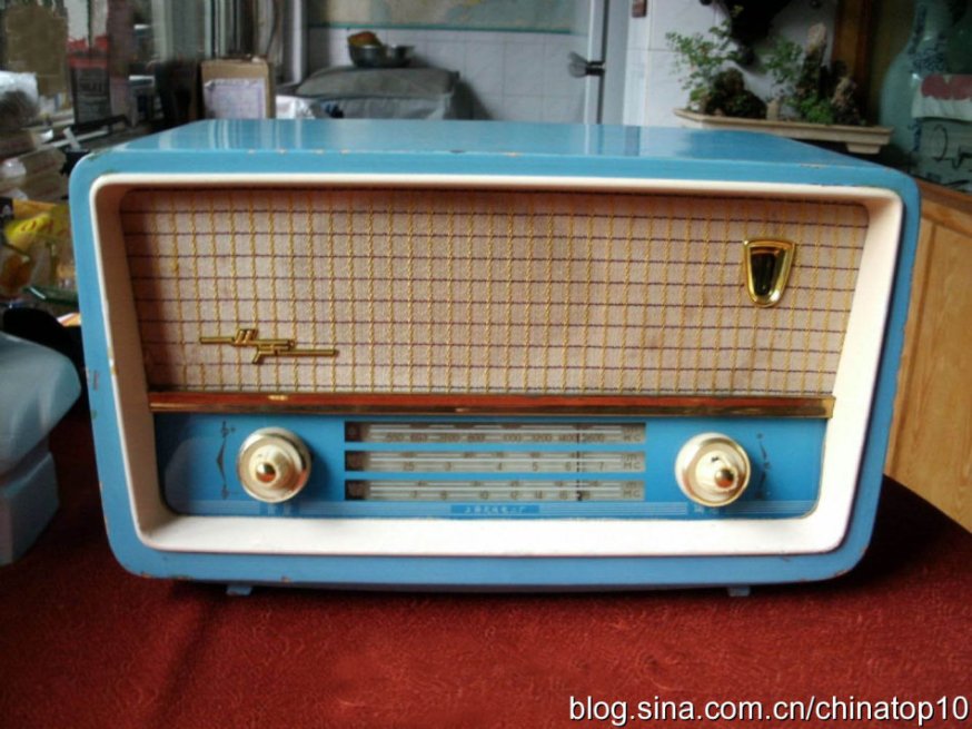 001EyBylty6PrrxyUlL05&690