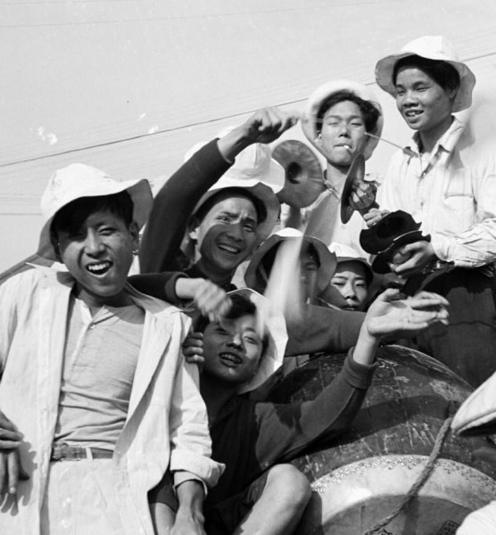 900x600_AD8KVUET4T8E0001