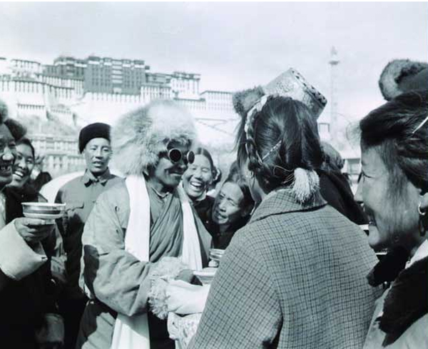 aa9e7086-19b6-4409-865f-5e3ff2356f4d