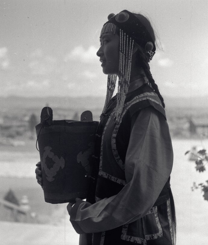 003yzfMAzy6HzdF18ym9a&amp;690