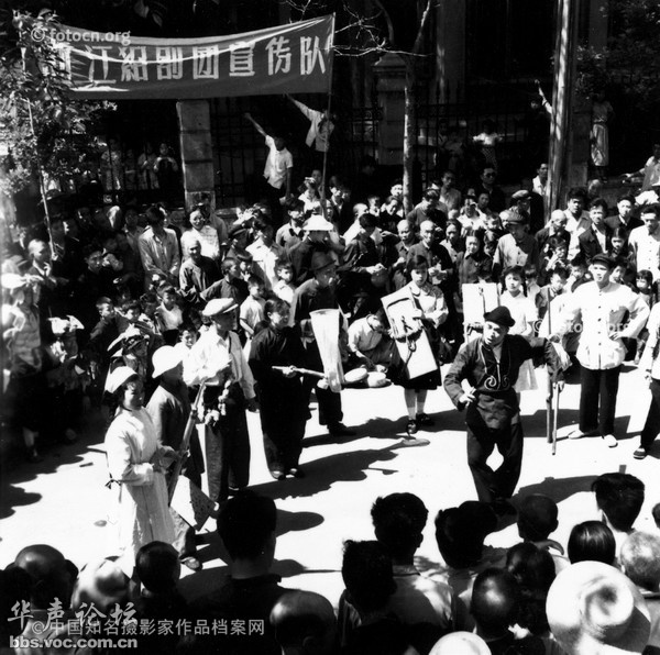 201504231438577481-4505638