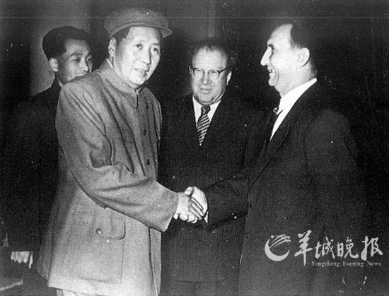 F201105301451467376300086