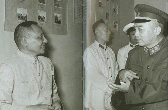 Deng Xiaoping and Peng Dehuai in 1958 – Everyday Life in Mao's China