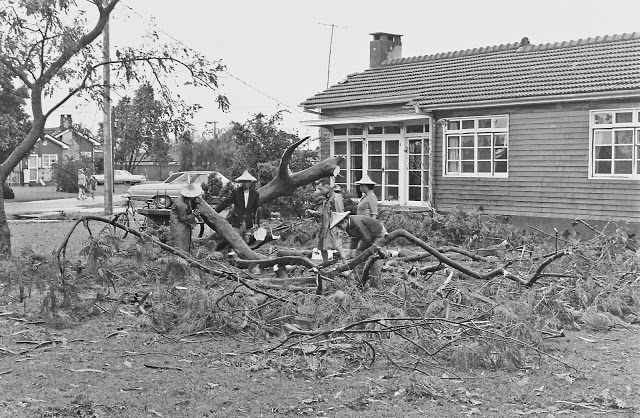 pict0426-1969-typhoon-damage-20-house-1