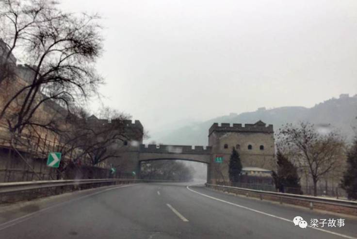 e4c8a715d0ff4e9bad9861562689669f_th