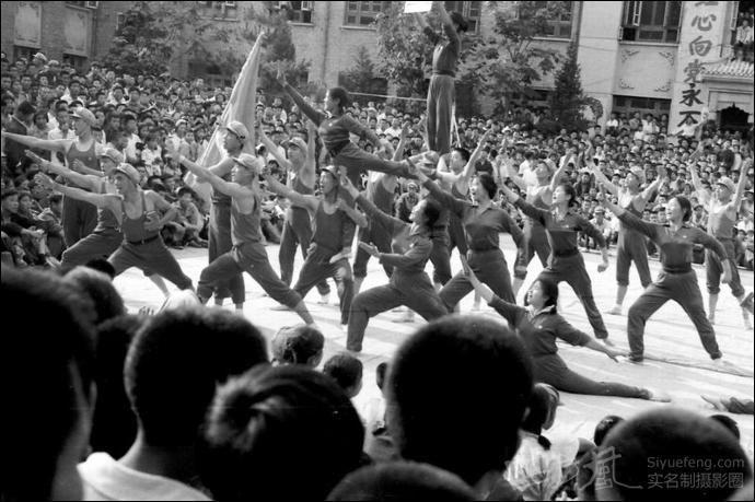 normal127955597936872