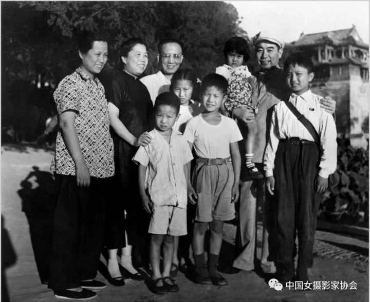 3f905b33e2e7cd82d901e4eec8193c43