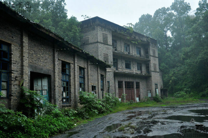 001Ze4y7zy7orRHXDI33f&amp;690