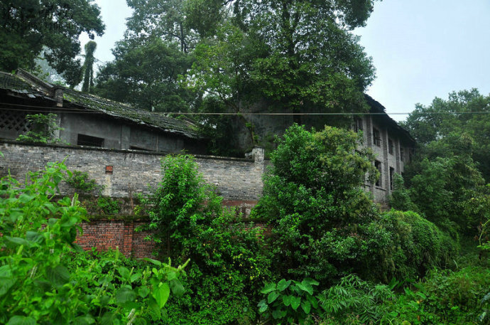 001Ze4y7zy7orSmlmGF65&amp;690